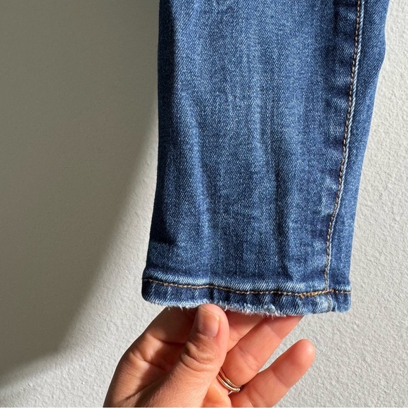 Good American Good Legs Crop Size 0/25 - Picture 4 of 11